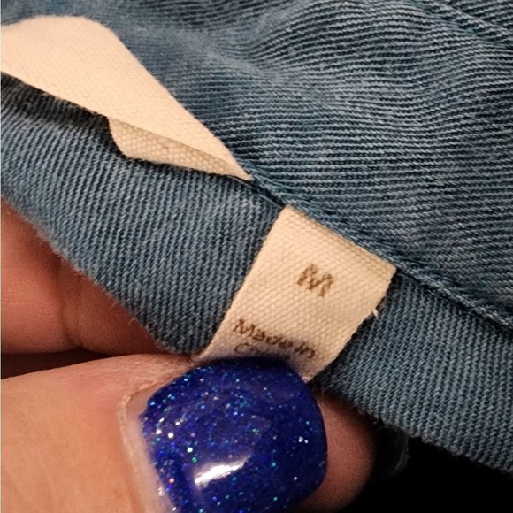 Soft Surroundings button back detail 100% lycocell tunic size medium - Picture 5 of 6